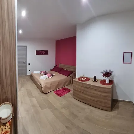 A Casa Di Lina 招待所 奧爾比亞