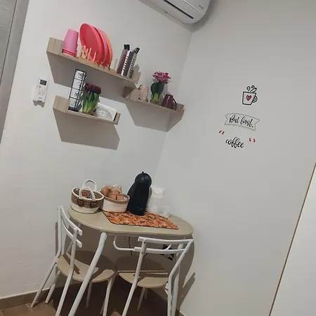 A Casa Di Lina 招待所 奧爾比亞